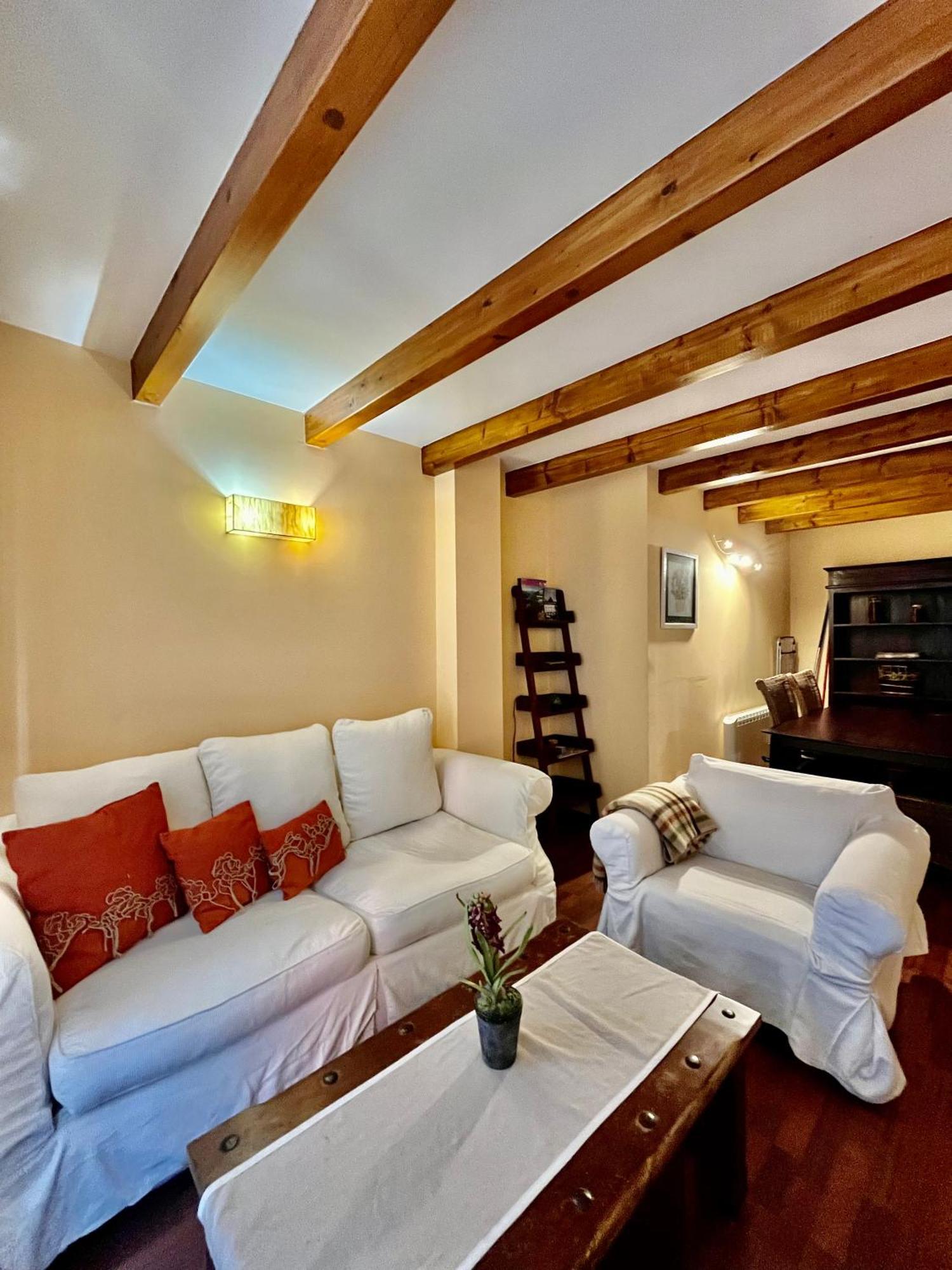 Luxury House Valencia D'Aneu Apartment Ngoại thất bức ảnh