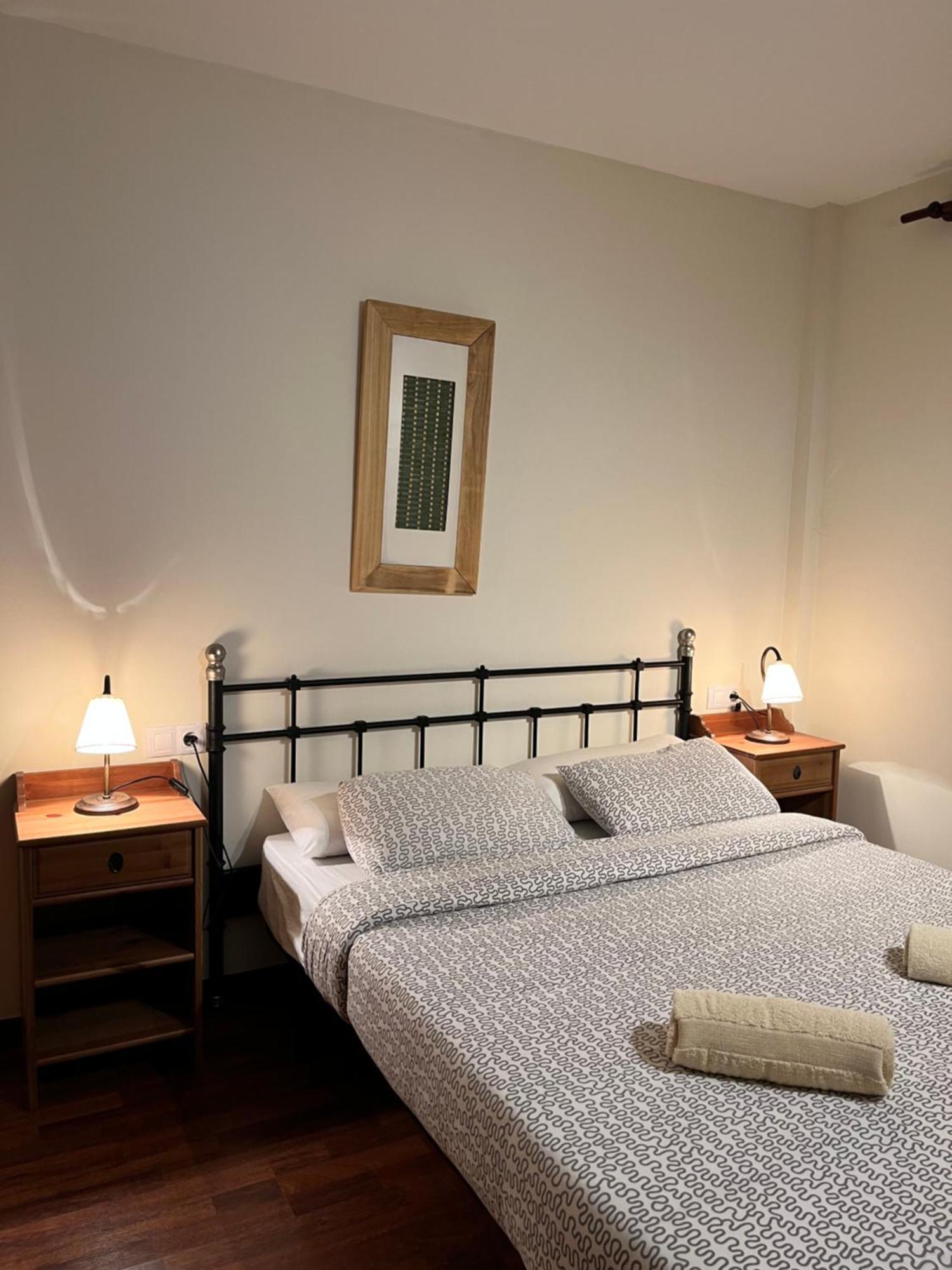 Luxury House Valencia D'Aneu Apartment Ngoại thất bức ảnh
