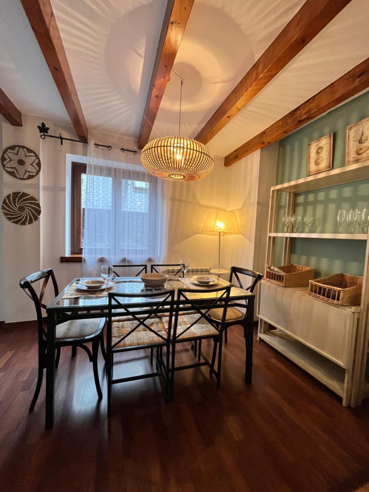 Luxury House Valencia D'Aneu Apartment Ngoại thất bức ảnh